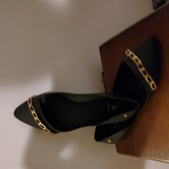 Dizzy Black Shoes- flats - Picture 4 of 6